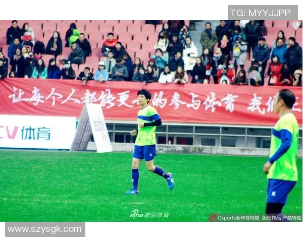 足球明星陪养技巧视频揭秘如何提升青少年足球技能与比赛表现 足球明星陪养技巧视频揭秘如何提升青少年足球技能与比赛表现